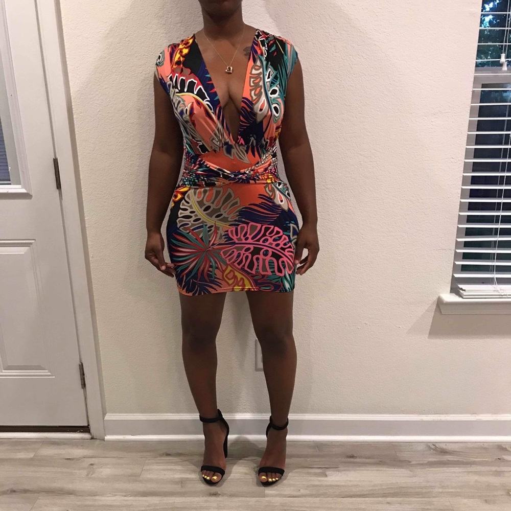 Brand new dress super fun
